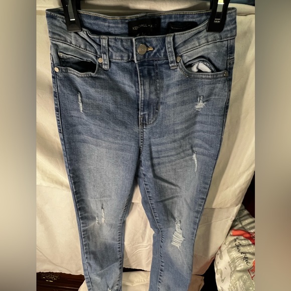 Kendall and Kylie jeans size 1/25 . The Kontour high rise - Picture 1 of 6